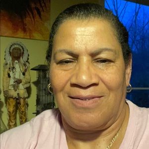 Meet your Posher, Ann gloria